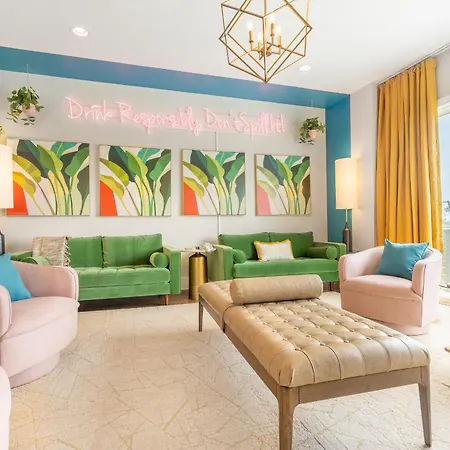 Nashville Ladies Lounge By Stay Local Nashville